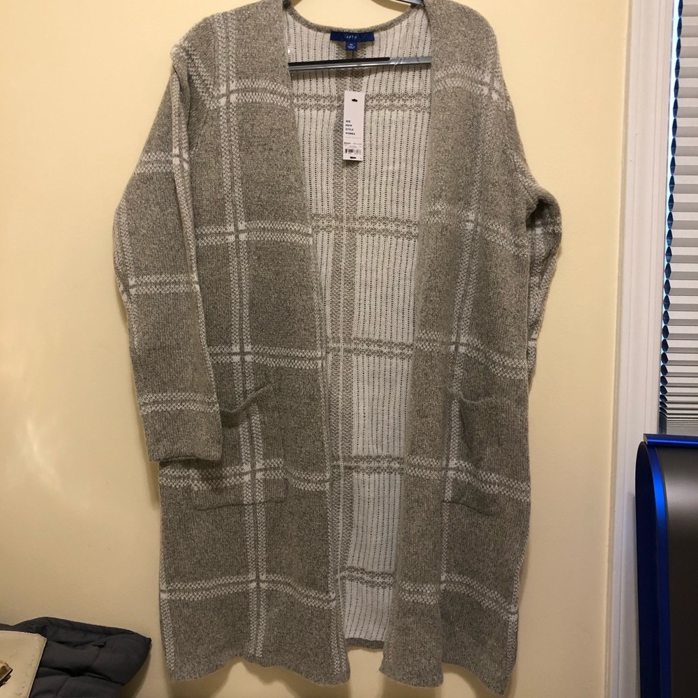 NWT! Apt. 9 Cozy Sweater